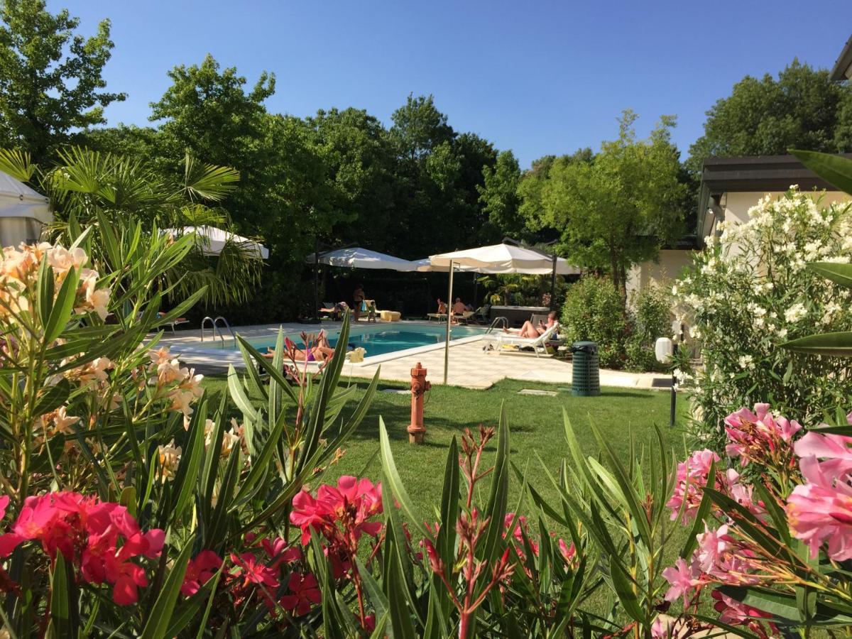 Villa Fiorita Монастьер-ди-Тревизо Экстерьер фото